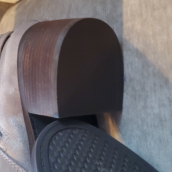 Lucky Brand Metallic Beige Soft Suede Faux Fur Cordeena Ankle Boots Size 11 NWOT - Picture 7 of 12